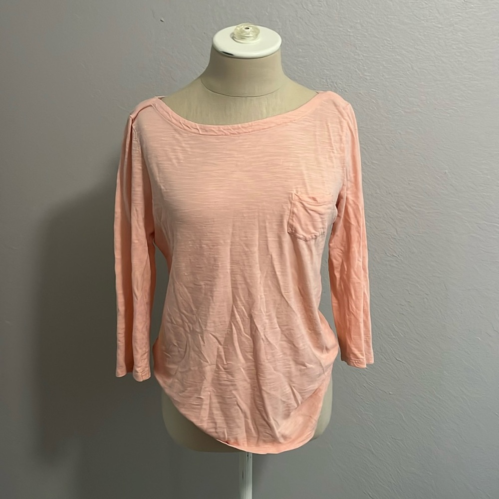 Lightweight peach t-shirt